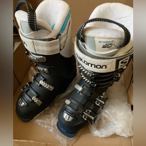 Salomon Womens Ski Boots, Mondo 22 - Picture 7 of 7